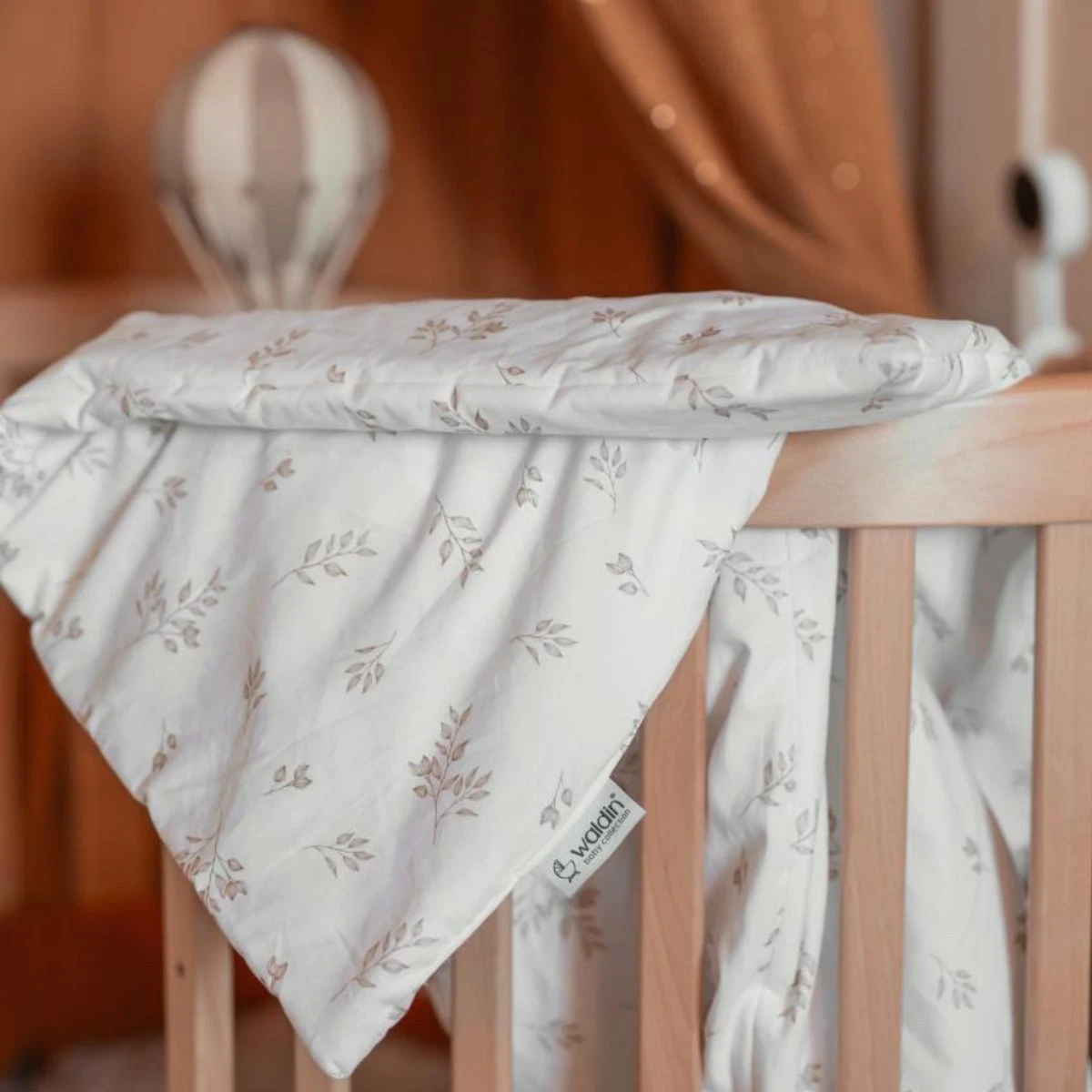 bedding_Junior_90x120_Brown Leaves_Waldin